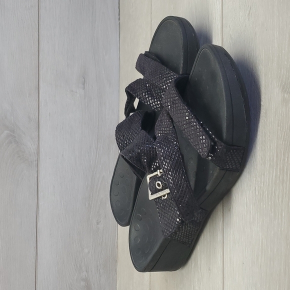 SOLD Vionic Rio Women Comfort Platform Sandals shoes sz 9 - Picture 3 of 12